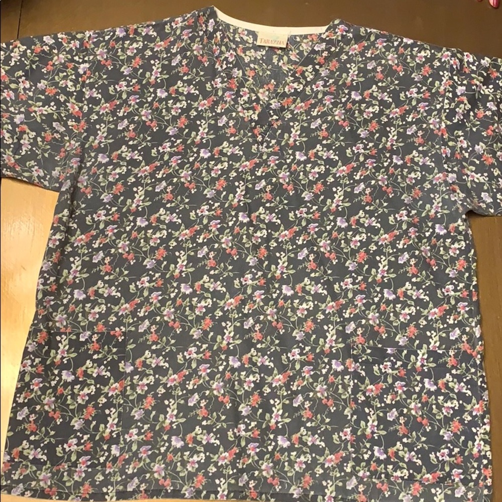 Scrub Top